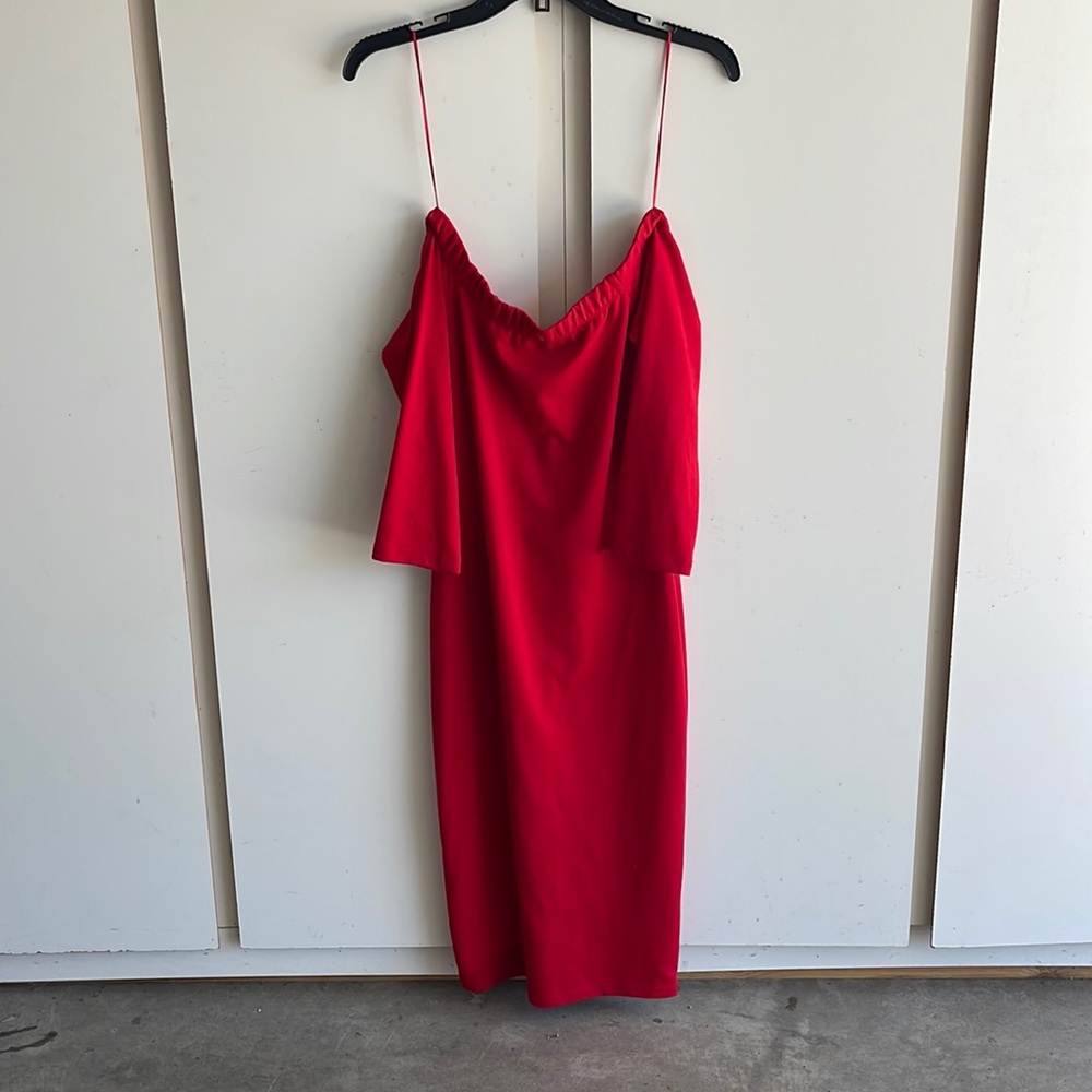 Zara red off the shoulder 3/4 sleeve midi dress!